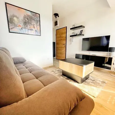 Divcibarski Cardak Διαμέρισμα